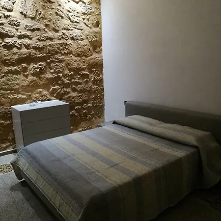 Arco Antico Pensión *